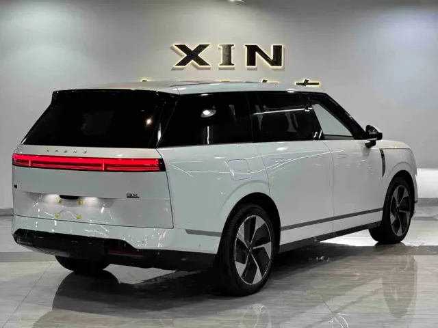 Xpeng GX — Фото автомобиля 6