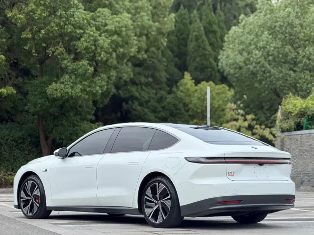 Nio ET7 — Фото автомобиля 14
