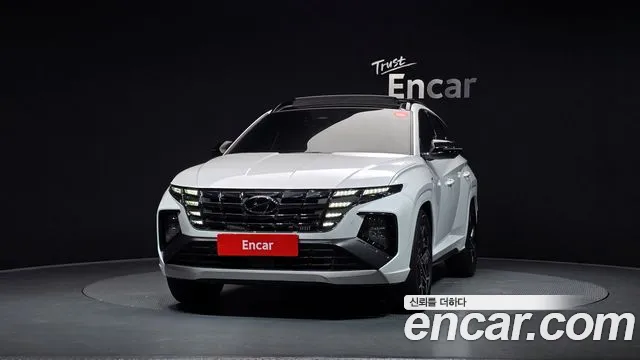 Hyundai Tucson Tucson (NX4) Бензин 1.6 турбо 2WD — Фото автомобиля 3
