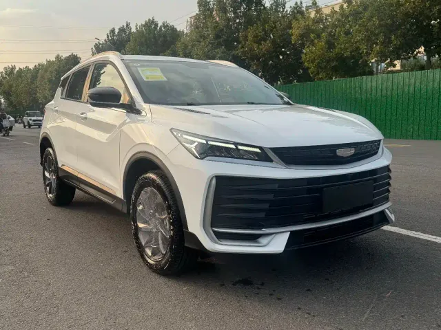 Geely Binyue — Фото автомобиля 3