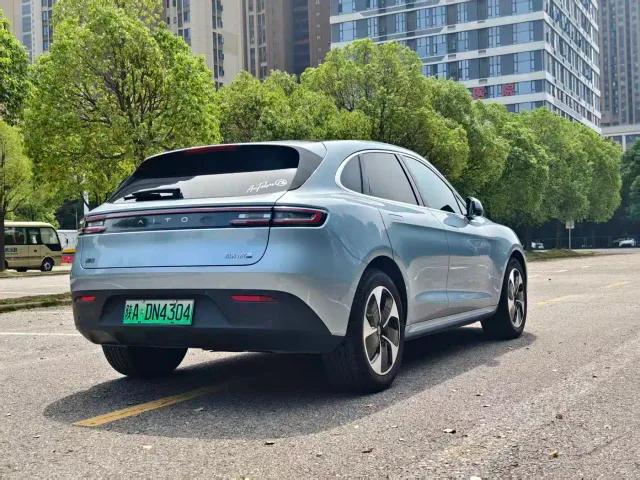 Aito M5 — Фото автомобиля 7