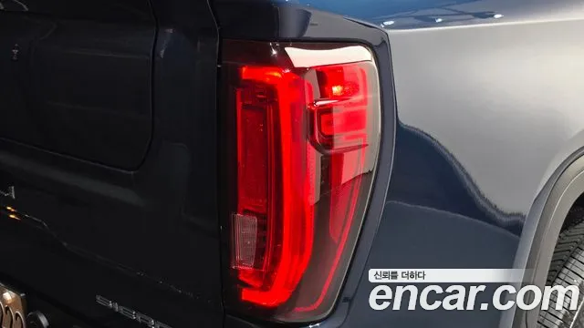 GMC Sierra — Фото автомобиля 8