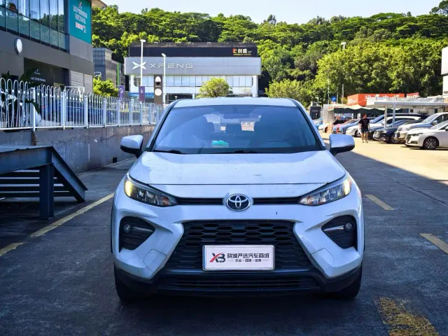 Toyota Wildlander — Фото автомобиля 2