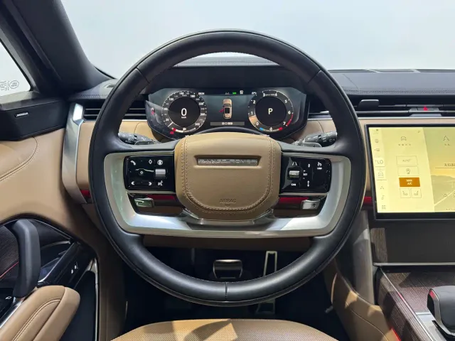 Land Rover Range Rover — Фото автомобиля 16