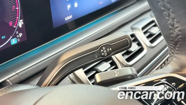 Mercedes-Benz GLE-Class — Фото автомобиля 9