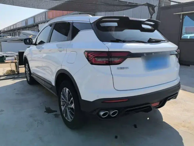 Geely Binyue — Фото автомобиля 4