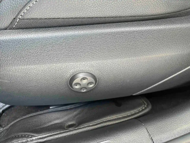 Mercedes-Benz C-Class — Фото автомобиля 15