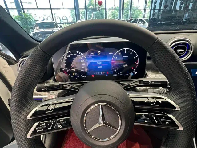 Mercedes-Benz C-Class — Фото автомобиля 12