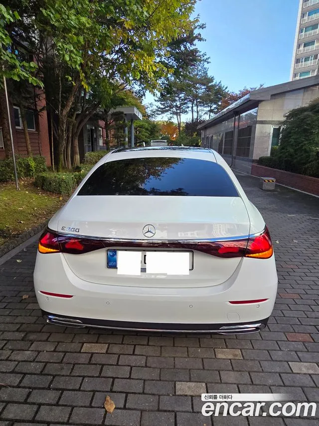 Mercedes-Benz E-Class W214 — Фото автомобиля 4
