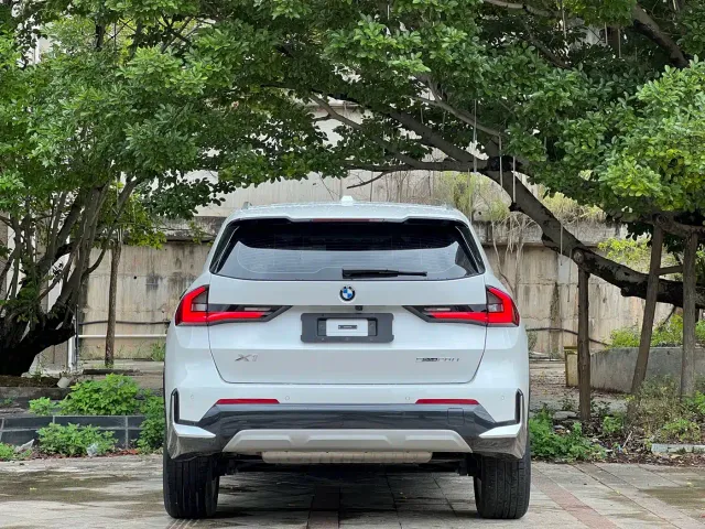 BMW X1 — Фото автомобиля 5