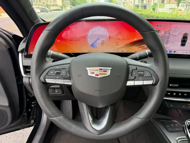 Cadillac CT5 — Фото автомобиля 5