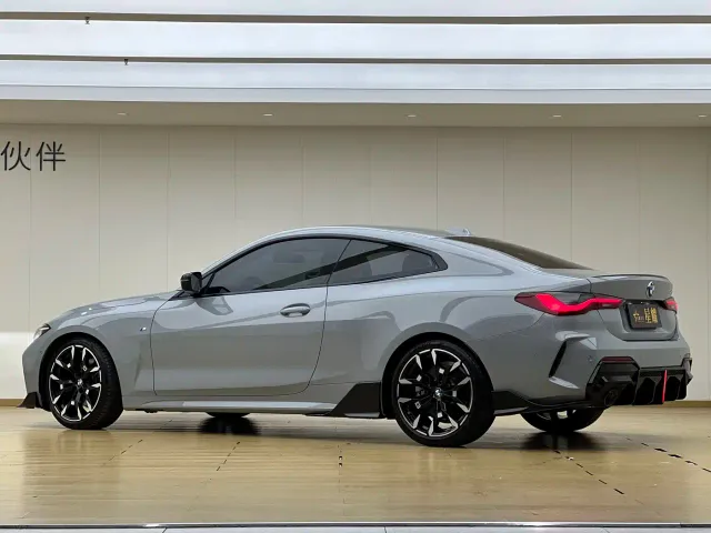 BMW 4 Series — Фото автомобиля 21