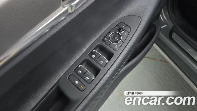 Hyundai Grandeur Premium — Фото автомобиля 28