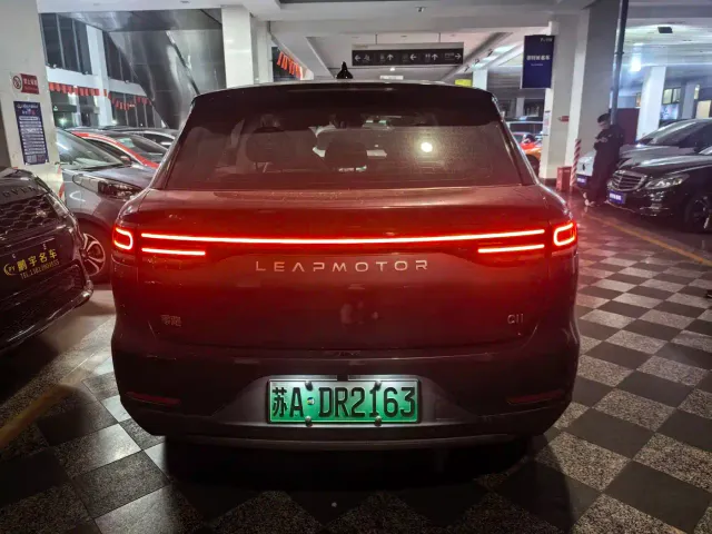 Leapmotor C11 — Фото автомобиля 7
