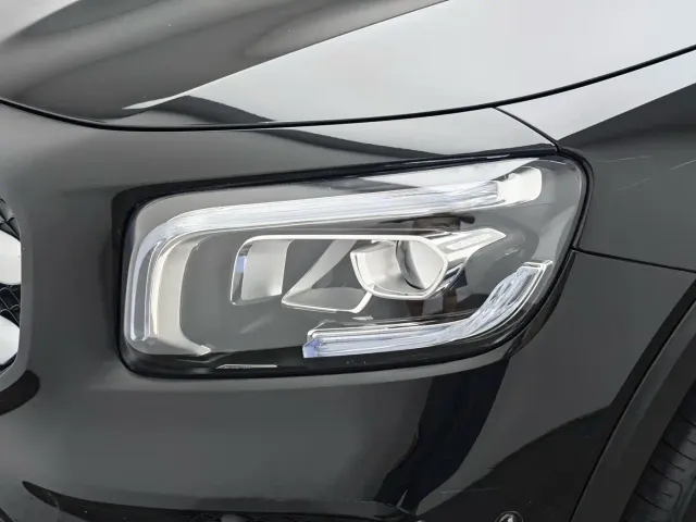 Mercedes-Benz GLB-Class — Фото автомобиля 8