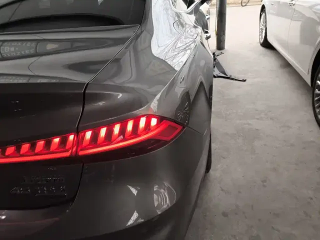 Audi A7L — Фото автомобиля 23
