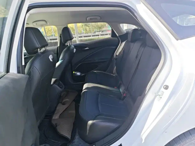 Buick Velite 6 — Фото автомобиля 16