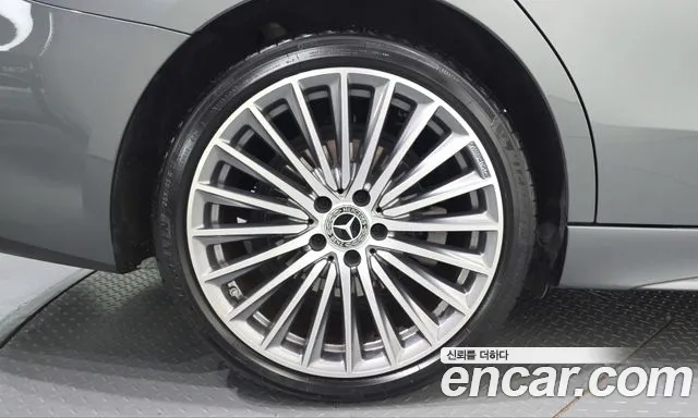 Mercedes-Benz C-Class W206 — Фото автомобиля 5