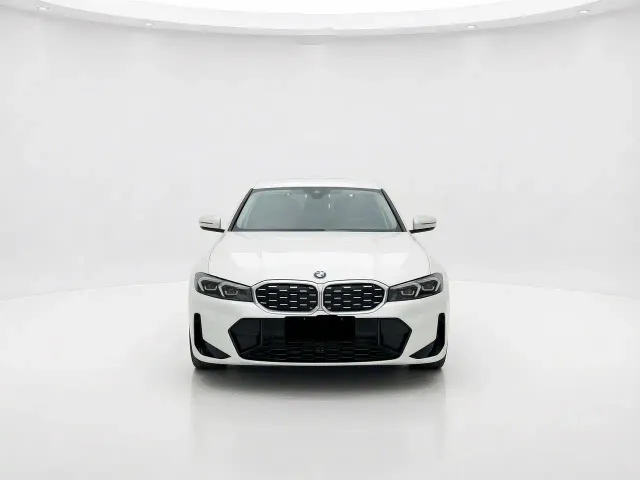 BMW 3 Series — Фото автомобиля 2