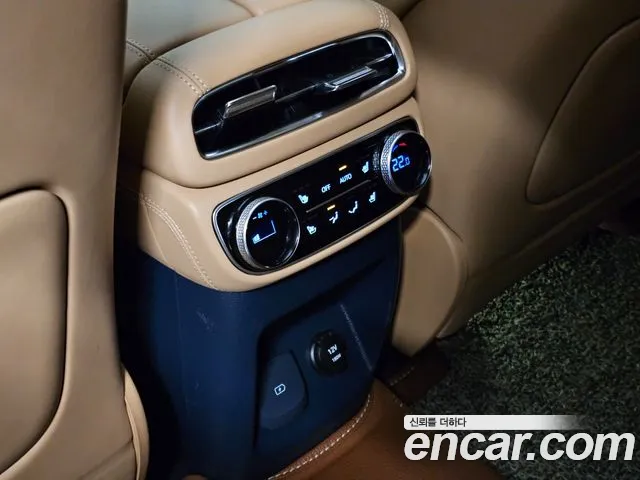Genesis GV80 2.5T Бензин AWD — Фото автомобиля 16
