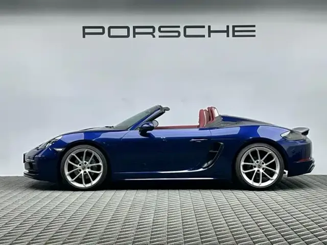 Porsche 718 — Фото автомобиля 4