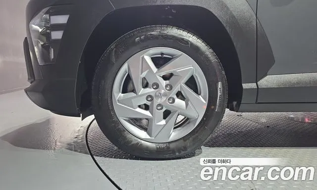 Hyundai Kona SX2 — Фото автомобиля 5