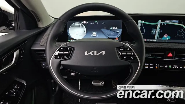Kia EV6 — Фото автомобиля 23