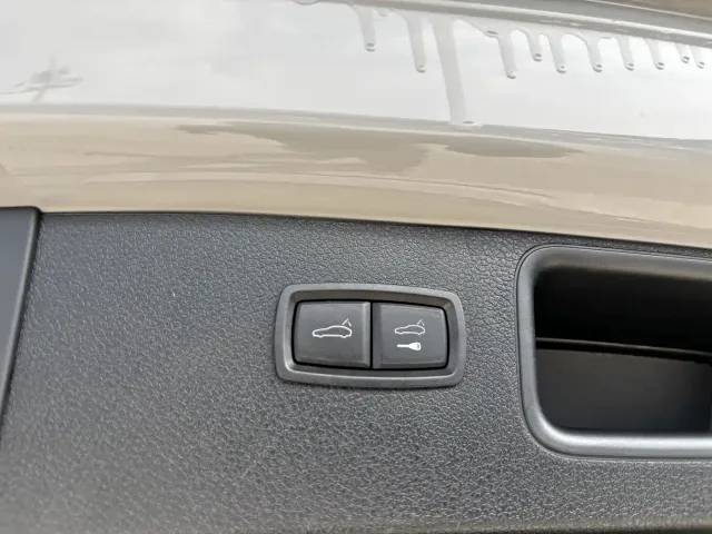 Porsche Macan — Фото автомобиля 30