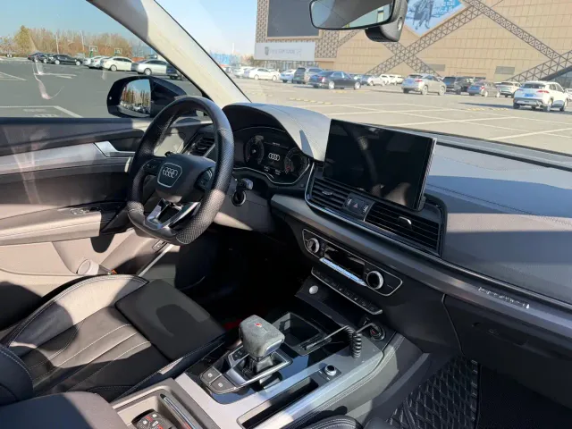 Audi Q5L — Фото автомобиля 20