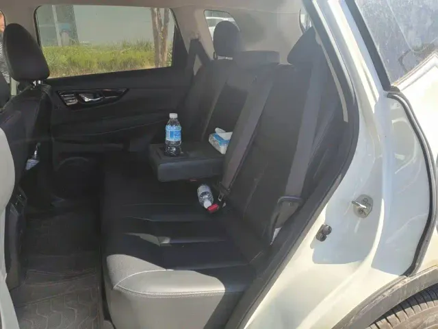 Nissan X-Trail — Фото автомобиля 18