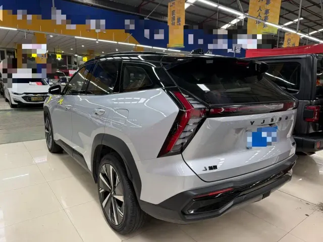 Geely Boyue L — Фото автомобиля 15