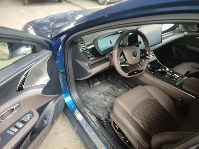 BYD Han — Фото автомобиля 15