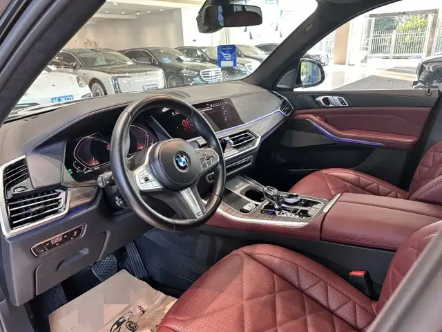 BMW X5 — Фото автомобиля 5