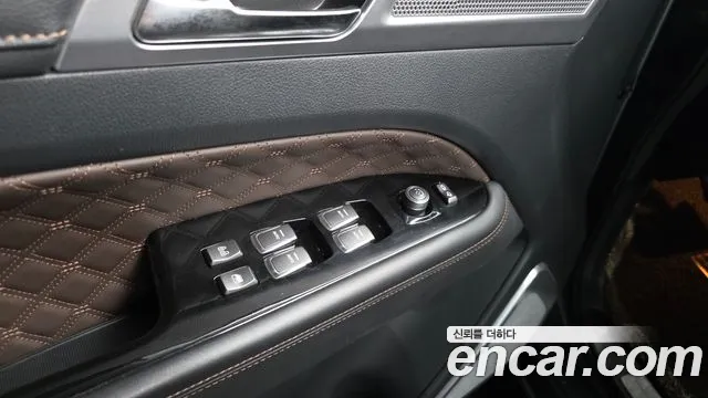 KG_Mobility_Ssangyong Rexton All Rexton Дизель 2.2 4WD — Фото автомобиля 25