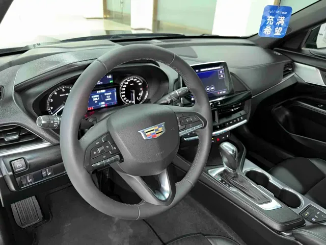 Cadillac CT4 — Фото автомобиля 9