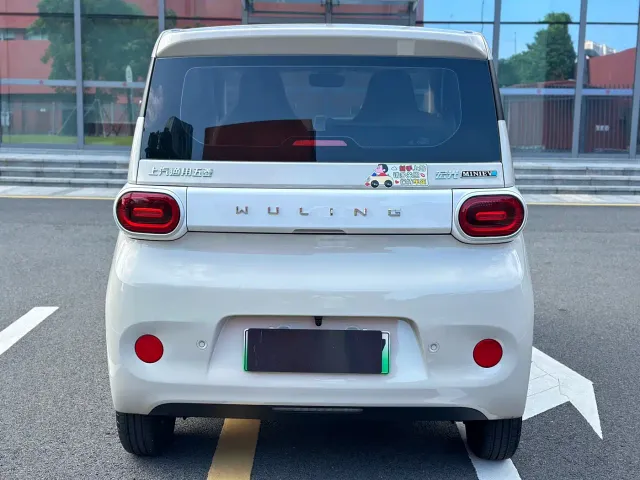 Wuling Hongguang Mini EV — Фото автомобиля 11