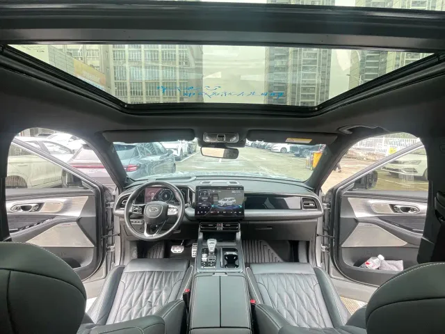 GAC Trumpchi GS8 — Фото автомобиля 21