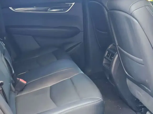 Cadillac XT5 — Фото автомобиля 8