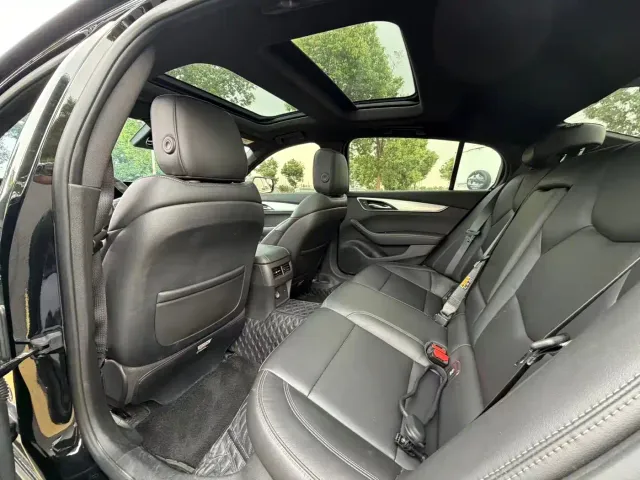 Cadillac CT5 — Фото автомобиля 7