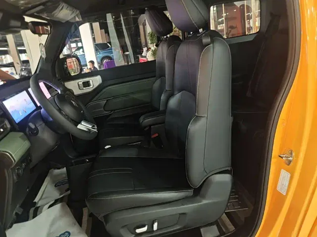 Baojun Yep — Фото автомобиля 14