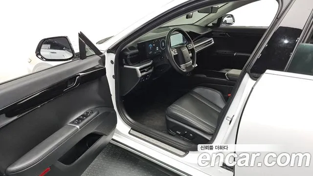 Hyundai Grandeur Grandeur (GN7) — Фото автомобиля 10