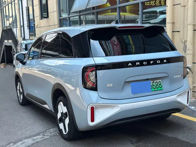 Arcfox Kaola S — Фото автомобиля 14