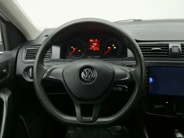 Volkswagen Santana — Фото автомобиля 11