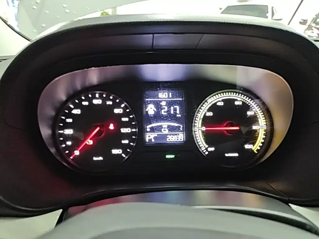 Roewe Kaiwei CLEVER 2022 311km Vitality Bobo Edition — Фото автомобиля 11