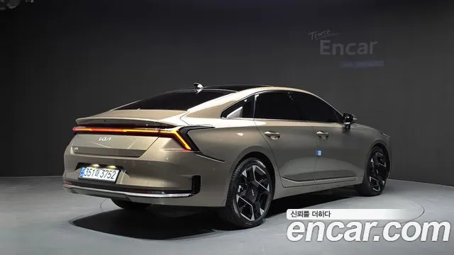Kia K8 The New K8 2.5 Бензин 2WD — Фото автомобиля 2