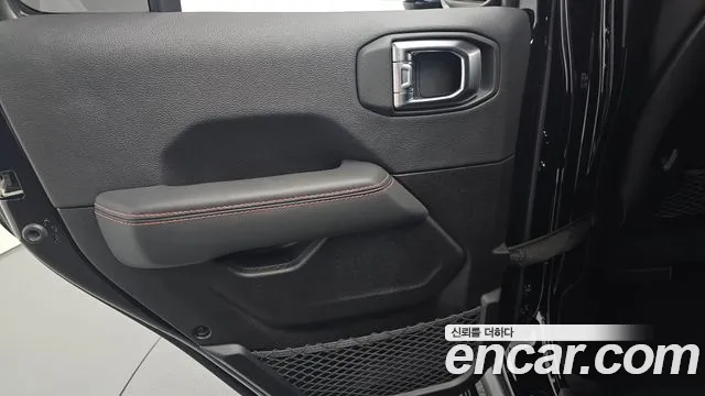 Jeep Wrangler Wrangler (JL) — Фото автомобиля 24