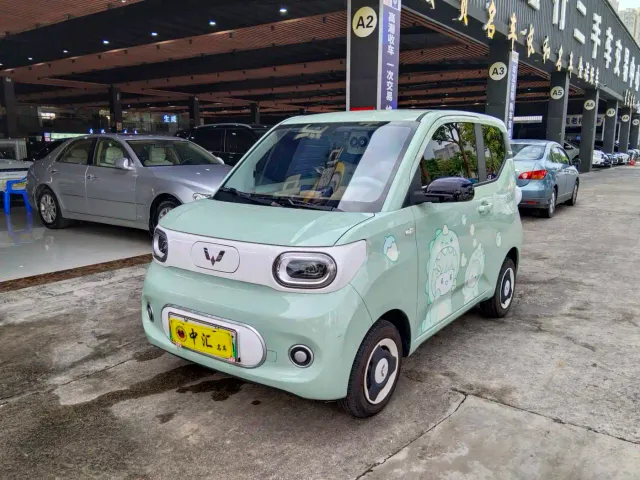 Фотография автомобиля — Wuling Hongguang Mini EV