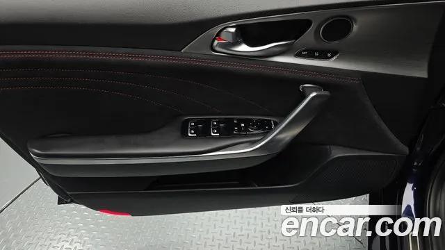 Kia Stinger Stinger Meister 3.3 GT AWD Acro Edition — Фото автомобиля 22