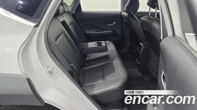 Hyundai Kona SX2 — Фото автомобиля 12