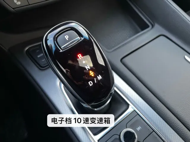 Cadillac CT5 — Фото автомобиля 20